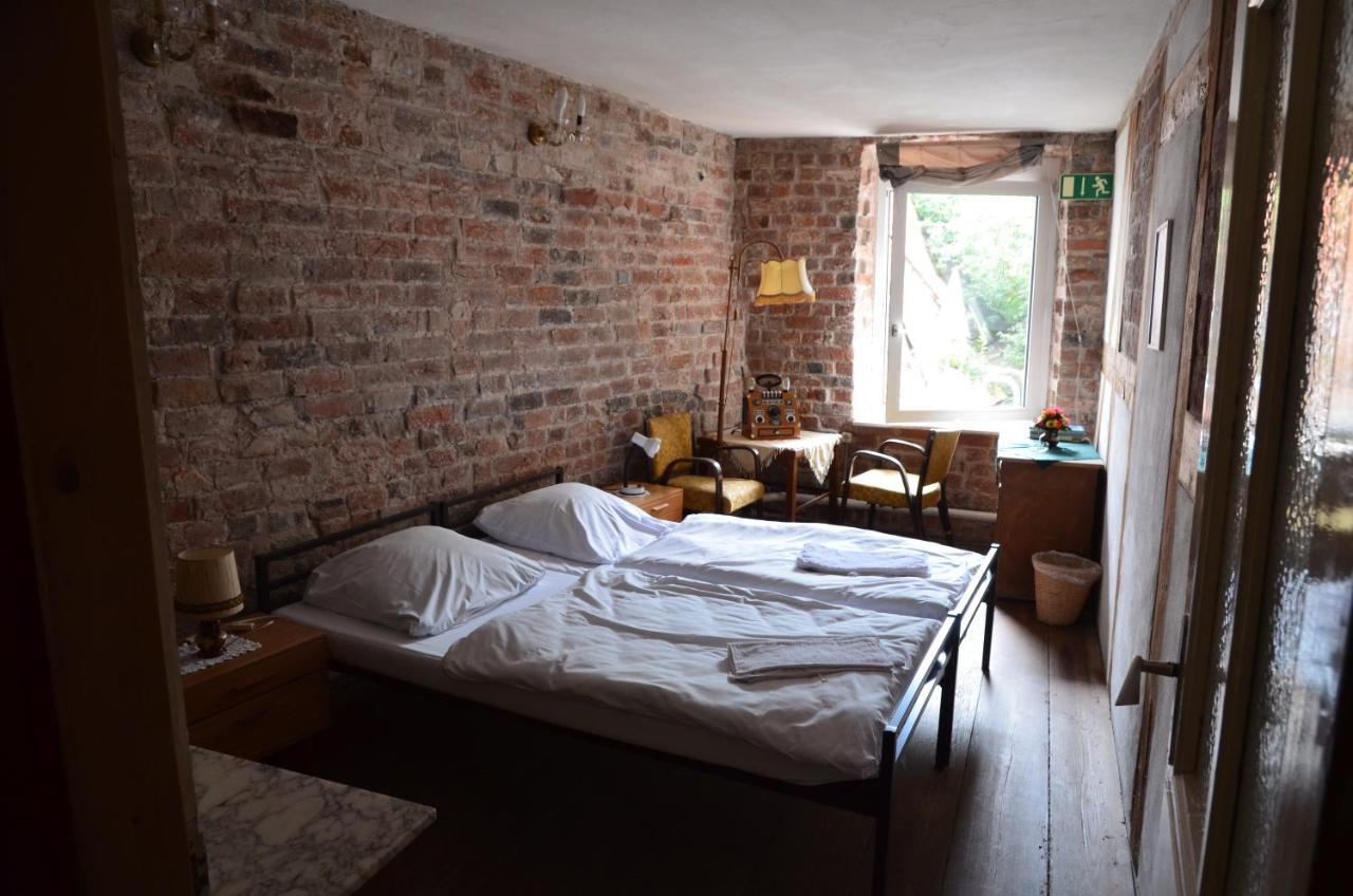 Altstadthotel Zum Goldenen Anker Любек Экстерьер фото