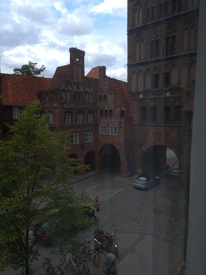 Altstadthotel Zum Goldenen Anker Любек Экстерьер фото